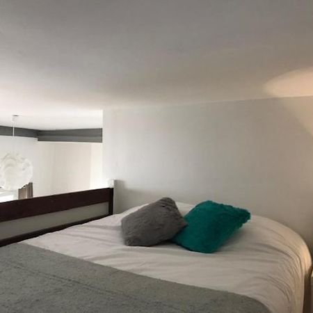 Studio Mezzanine N Dame 凡尔赛 外观 照片